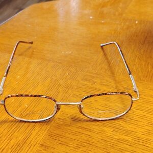 Tortoise Shell Oval Glasses
